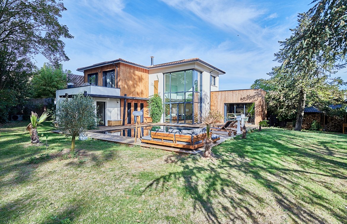 Villa moderne de 200 m2 dans le sud de la France – photo 1