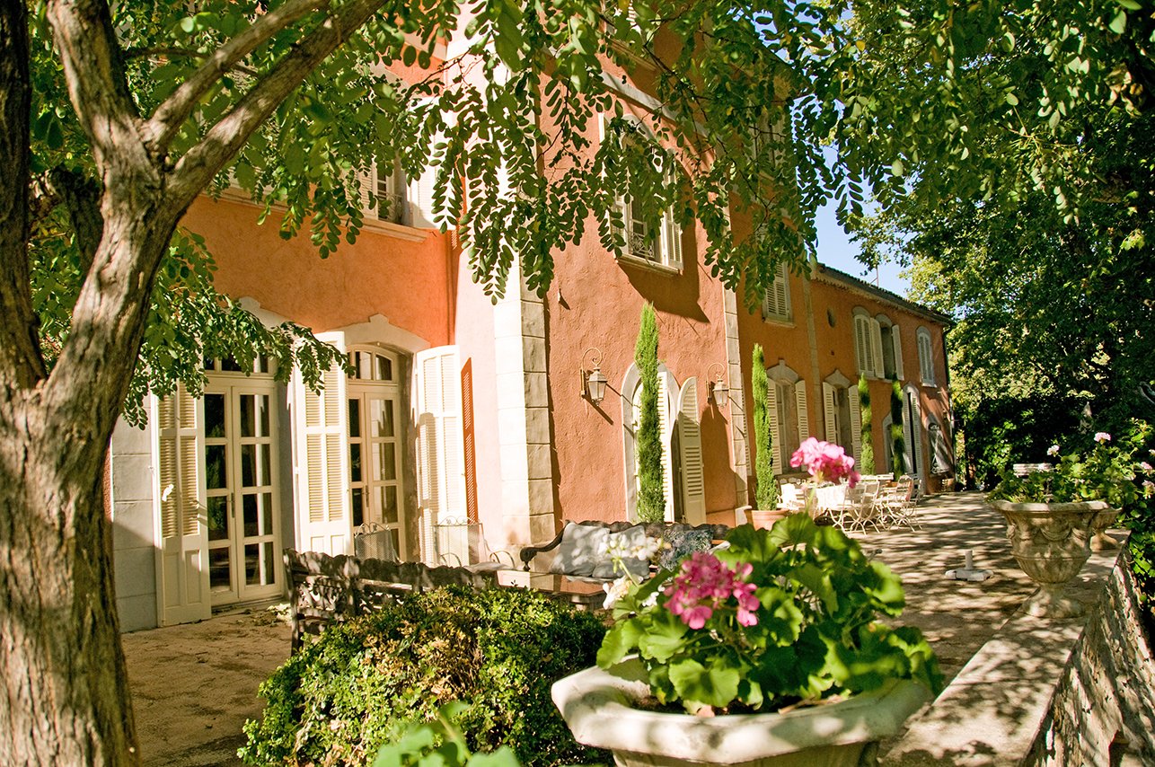 Bastide du 18ème dans le sud de la France – photo 1