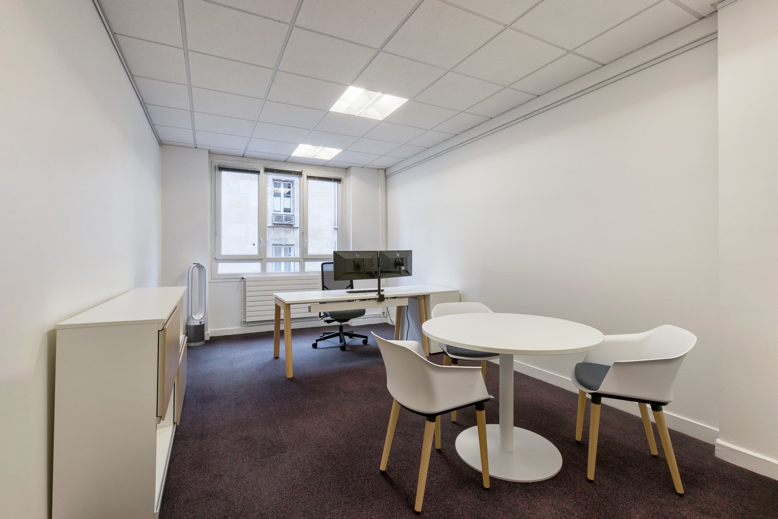 Espace de bureaux élégant à Paris – photo 7