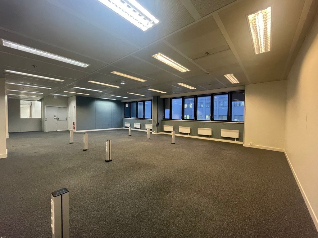 Ancien data center et Bureaux à louer pour vos tournages/shootings/clips en région parisienne – photo 11