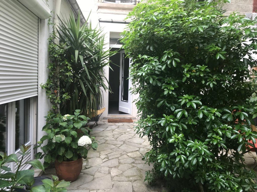 Maison de standing de 200 m2 dans l’ouest parisien – photo 1