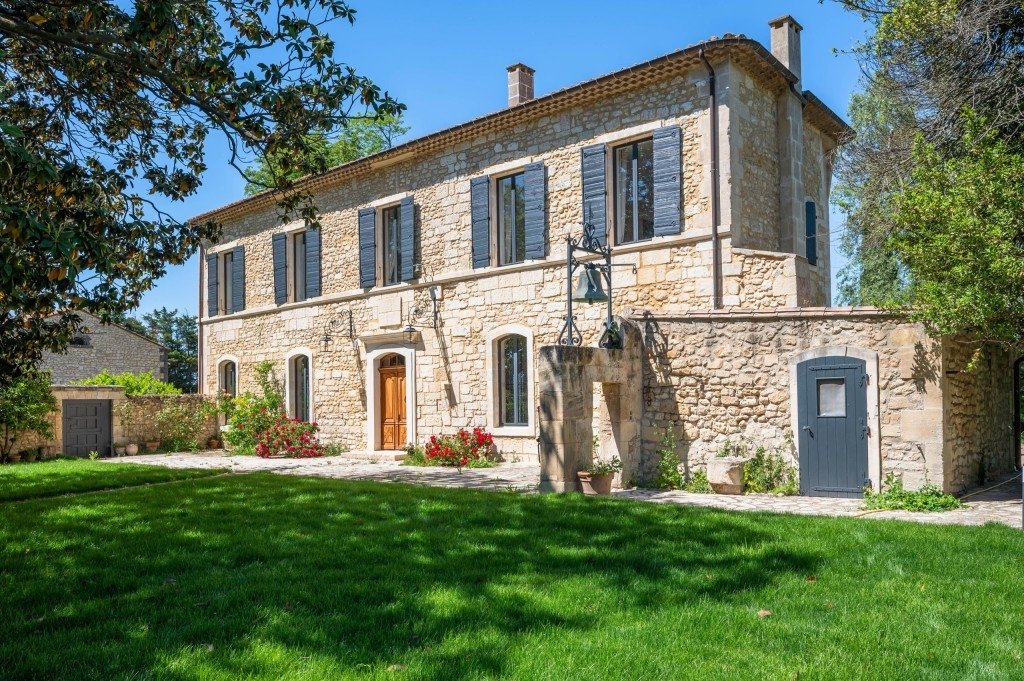 Domaine dans les Alpilles – photo 1