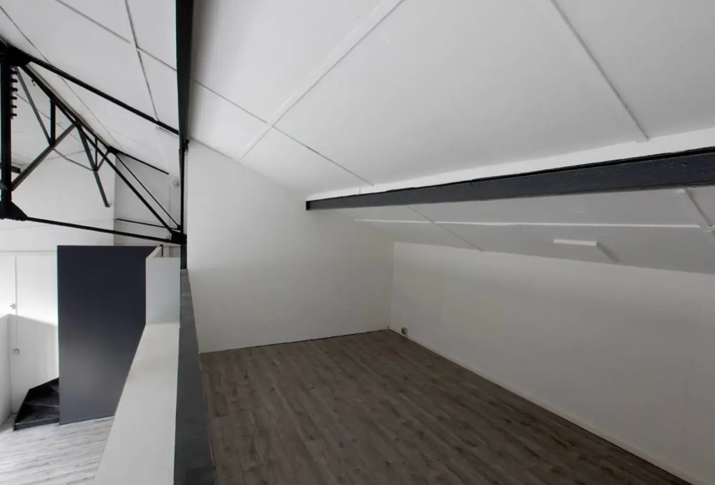 Loft d’Artiste Industriel vide de 250 m² proche de Paris pour clip/shooting/tournage – photo 5