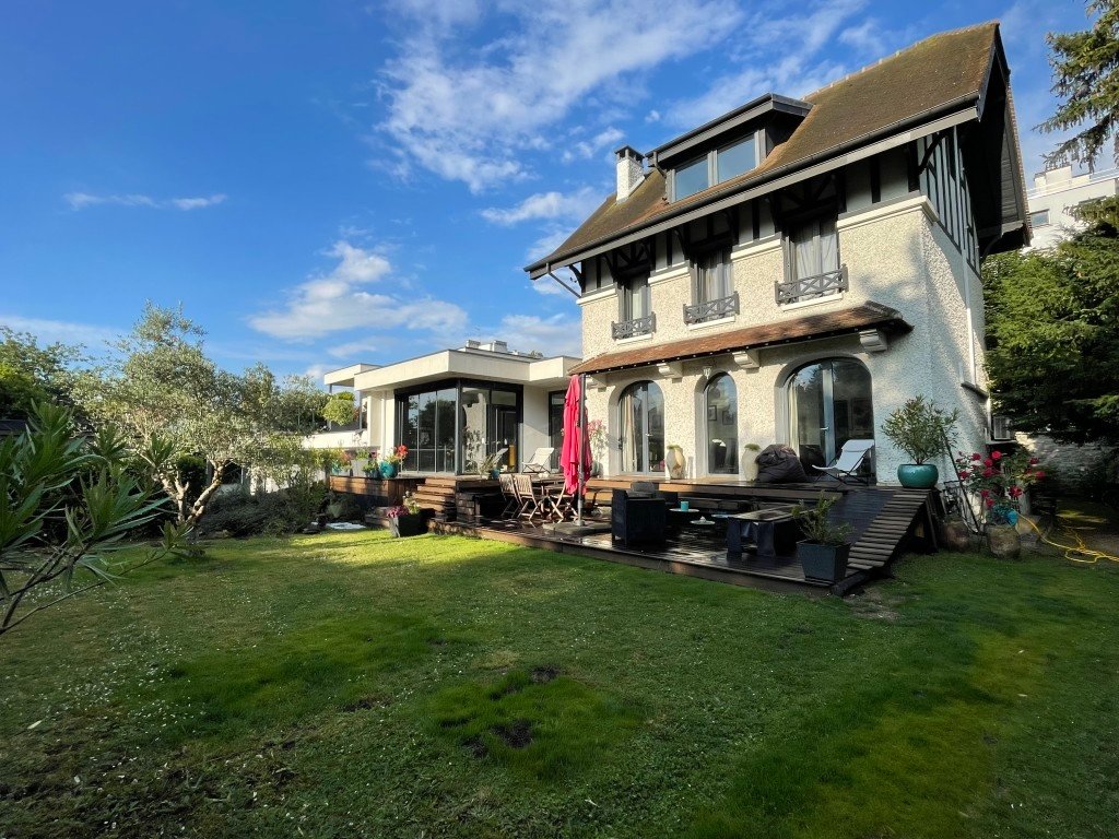 Maison contemporaine et ancienne en région parisienne – photo 18