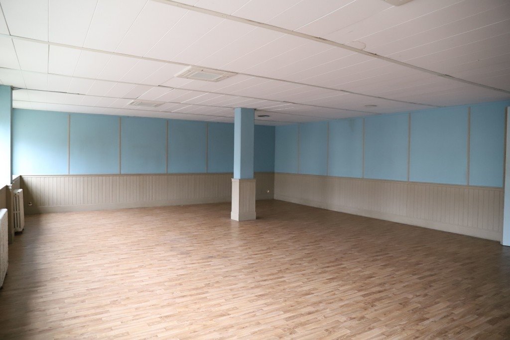 Deux bâtiments de 4000 m2 vides ou avec décors en région parisienne ” Exclusivité P.A.T” – photo 26