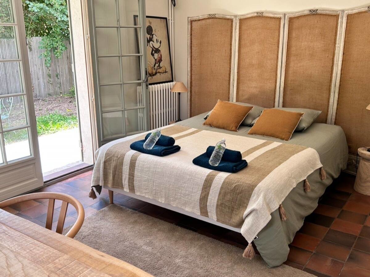 Chaumière élégante avec vue sur les champs – photo 12