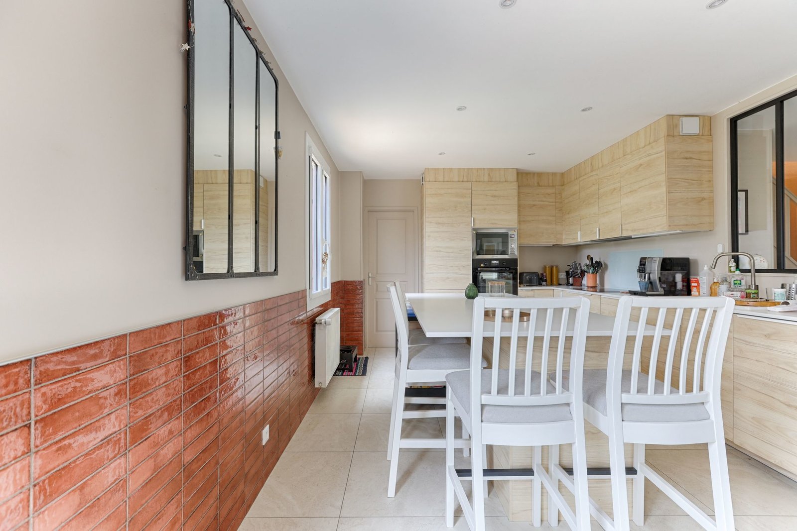 Maison en région parisienne intérieur moderne – photo 12