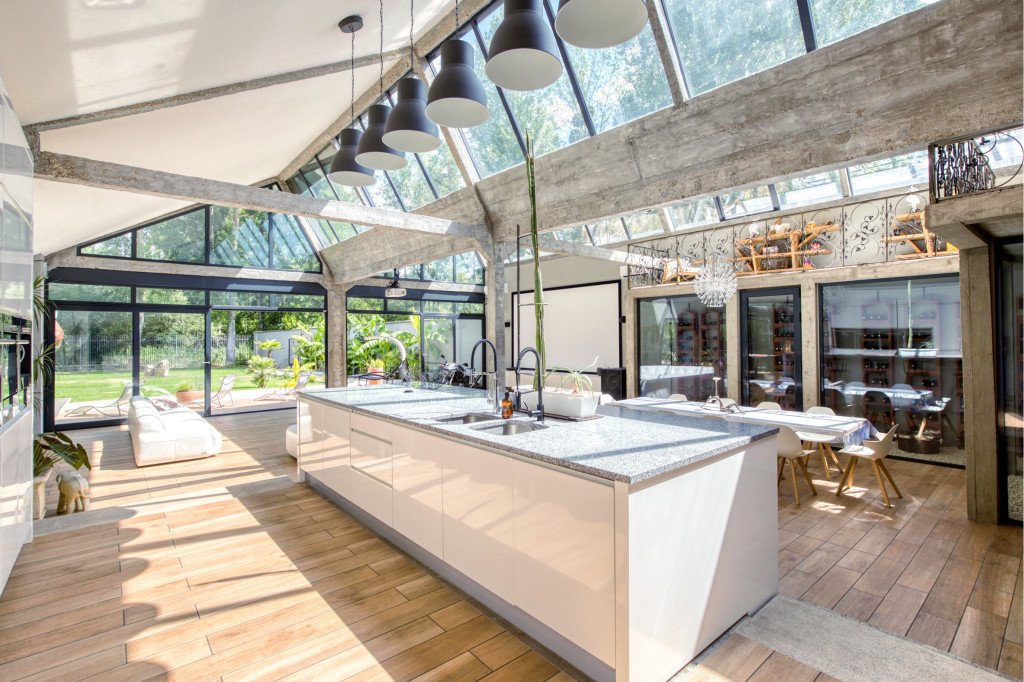 Loft contemporain avec différentes ambiances en région parisienne – photo 8