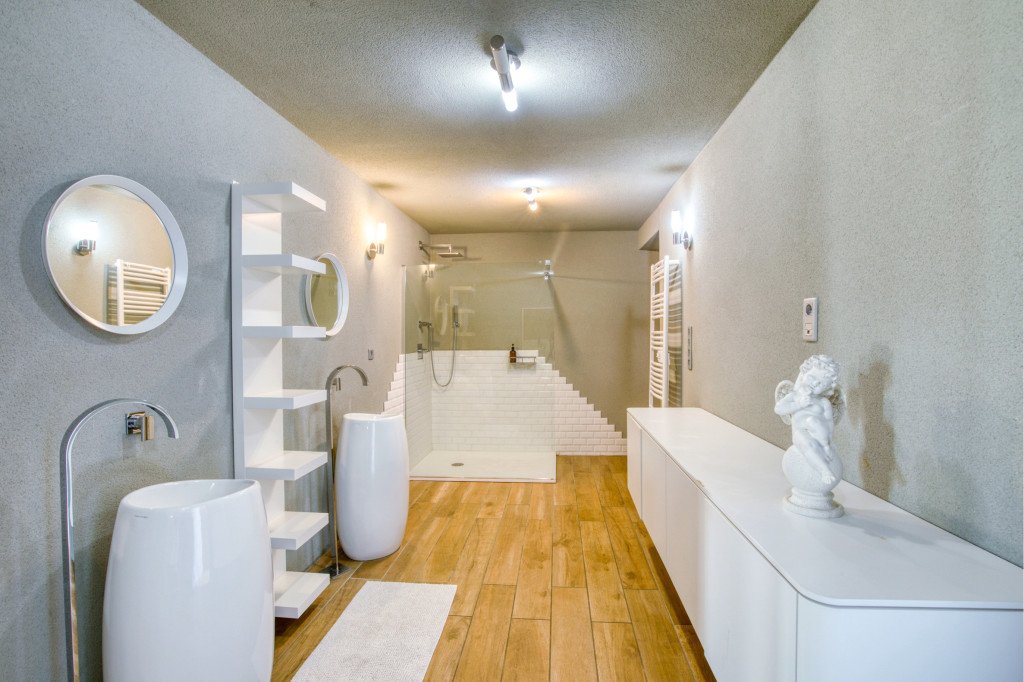 Loft contemporain avec différentes ambiances en région parisienne – photo 19