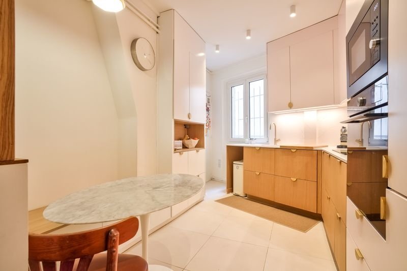 Appartement Haussmannien élégant à Paris – photo 6