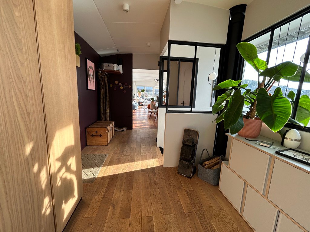 Péniche proche paris baignée de lumière – photo 13