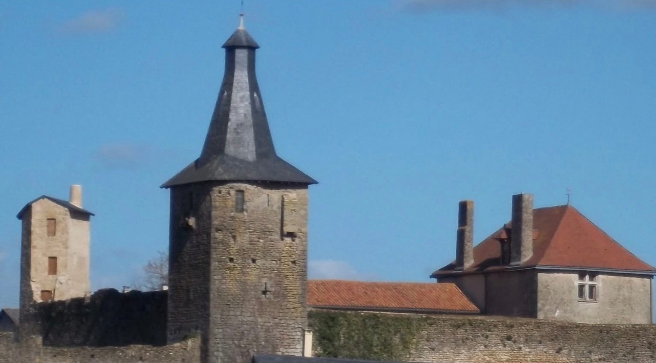 Château Médiéval – photo 1