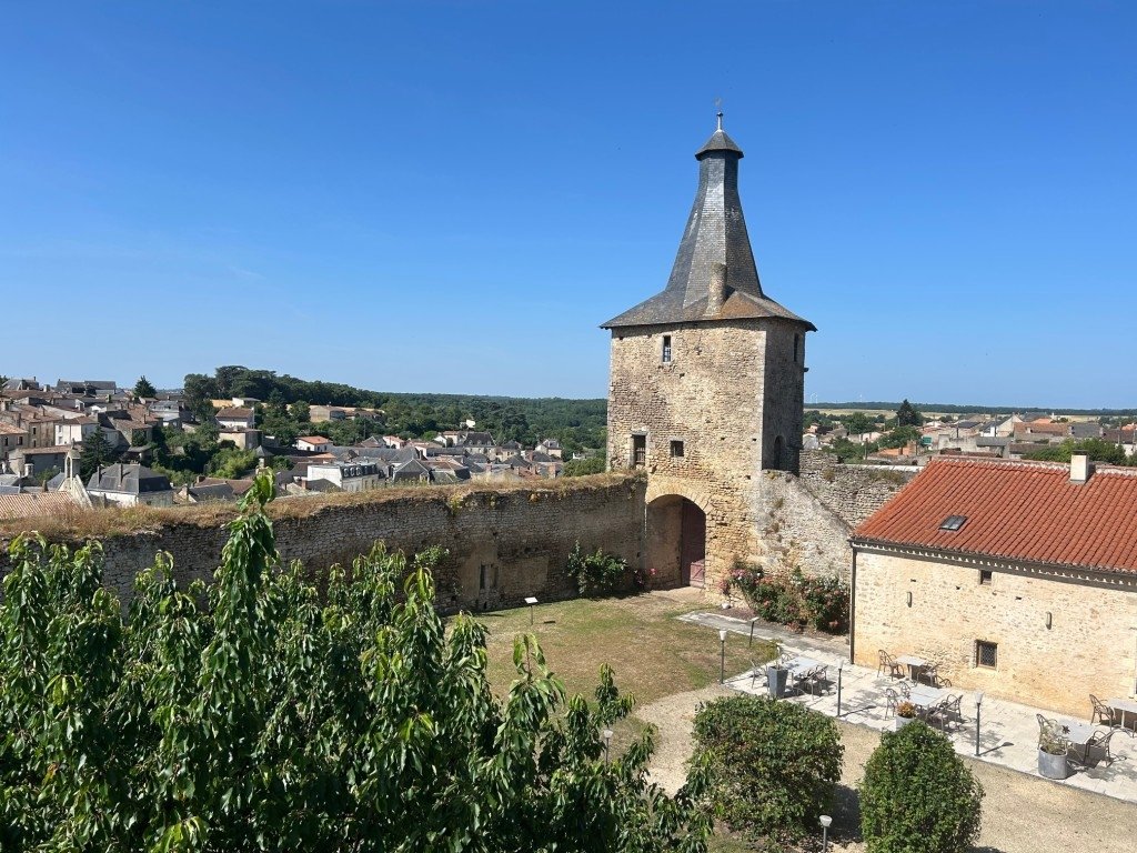 Château Médiéval – photo 11