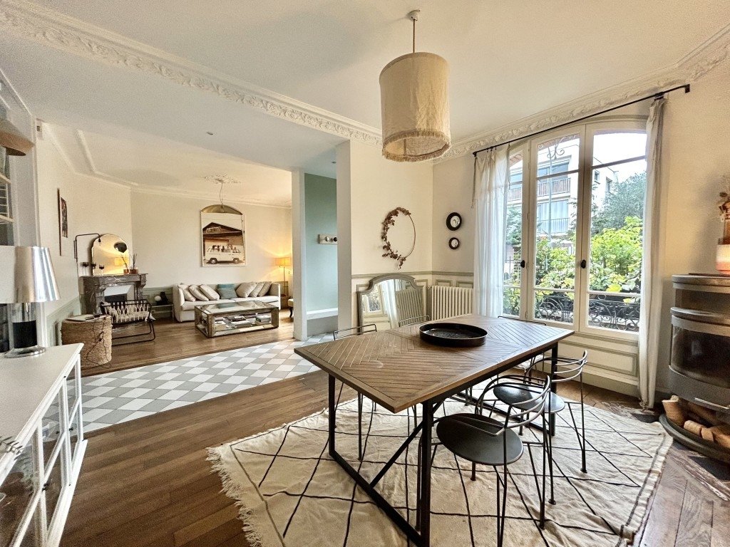 Maison en meulière en région parisienne – photo 1