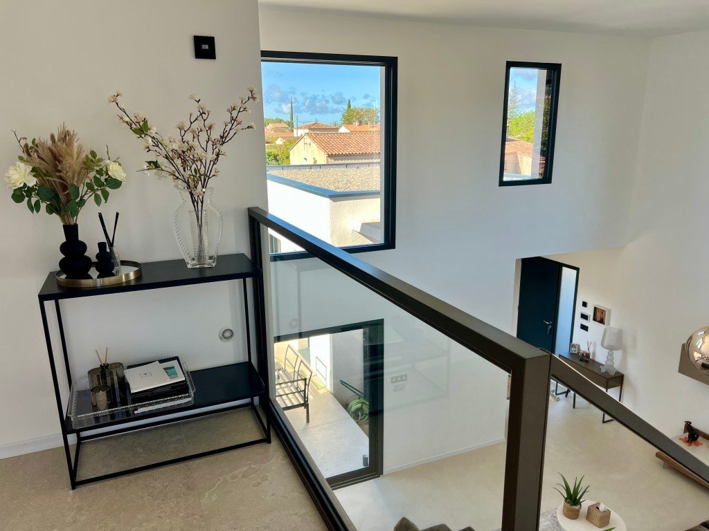 Maison contemporaine de 170 M2 dans le sud de la france – photo 11