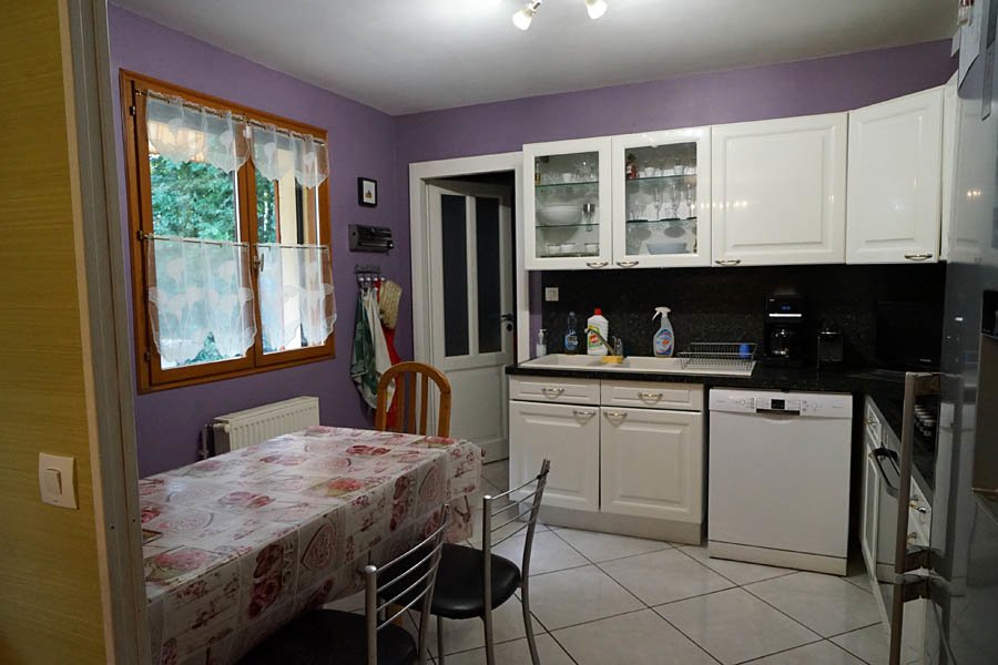 Pavillon de banlieue avec jardin en île de France – photo 10