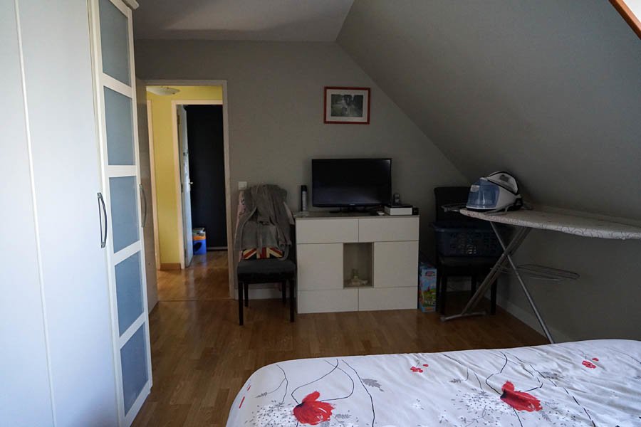 Pavillon de banlieue avec jardin en île de France – photo 27