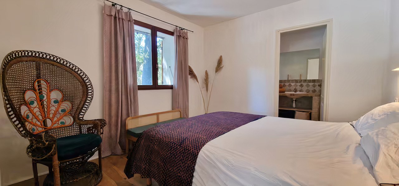 Bergerie corse rénovée avec piscine et terrain sauvage – photo 13