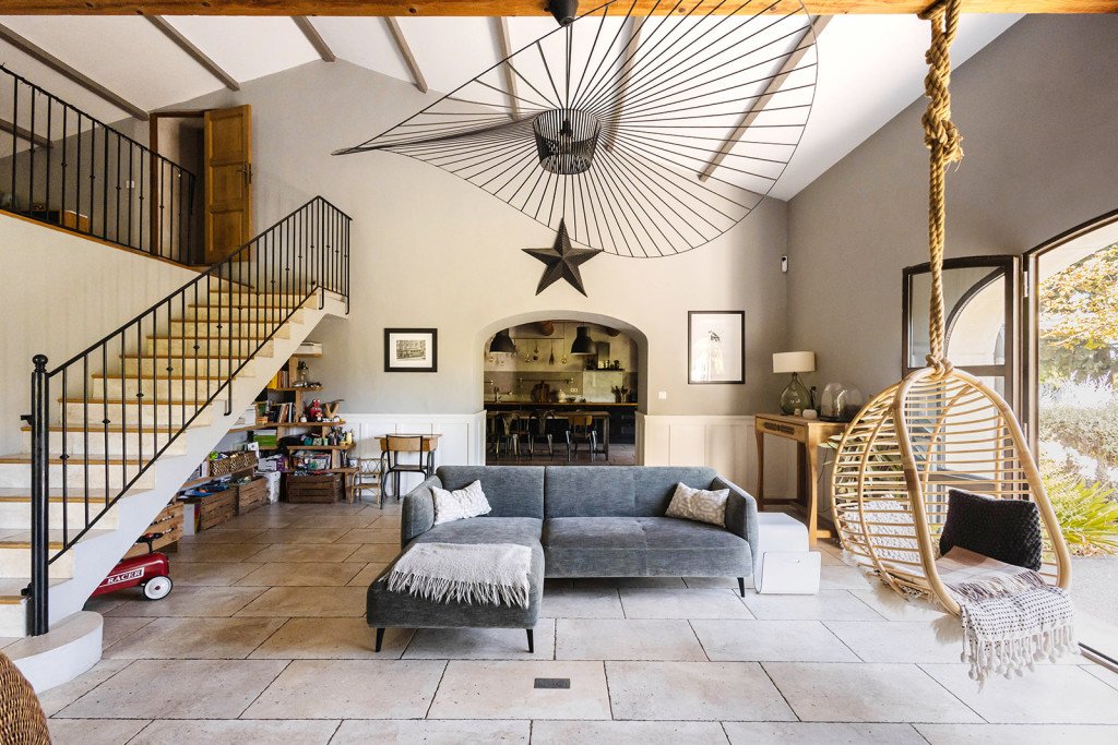 Mas élégant de 290 m2 proche d’Avignon – photo 6