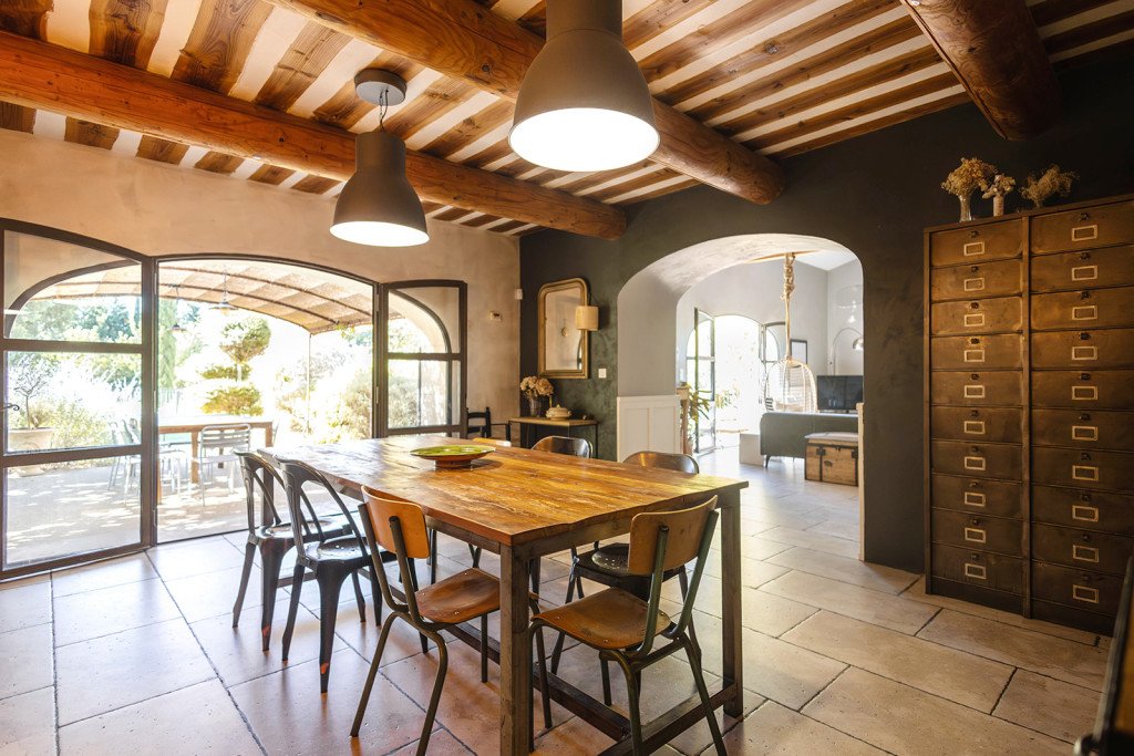 Mas élégant de 290 m2 proche d’Avignon – photo 16