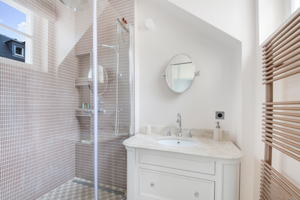 Magnifique appartement Haussmannien à Paris 17 – photo 18