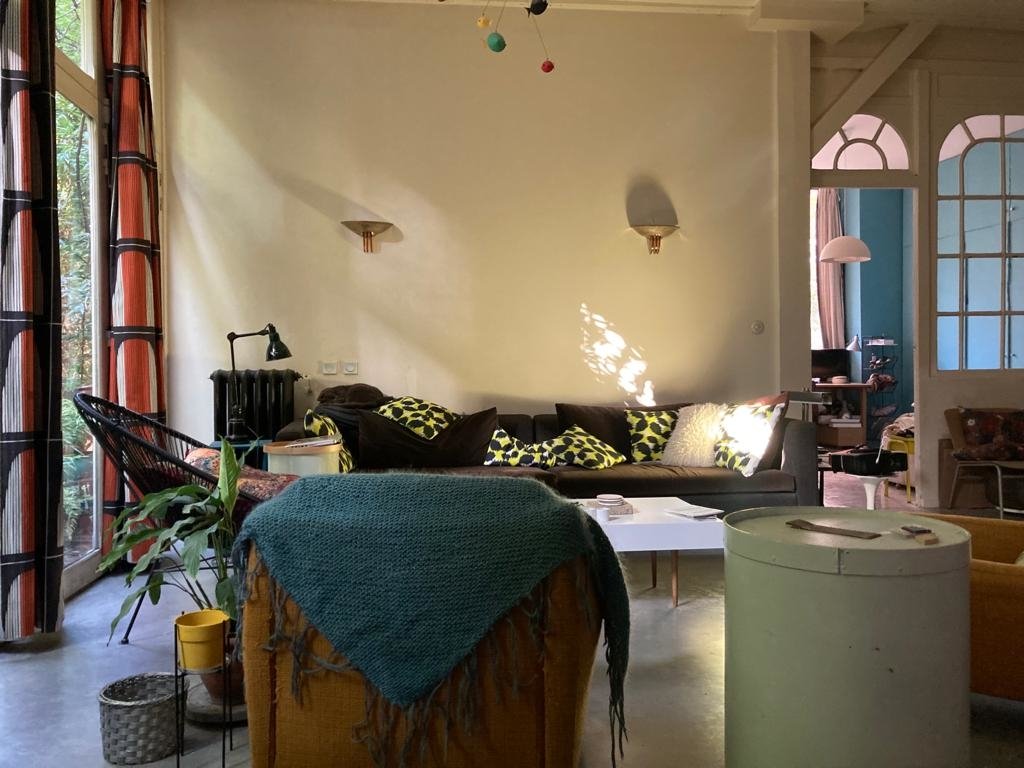 Appartement original et atypique sur cour à Paris – photo 8